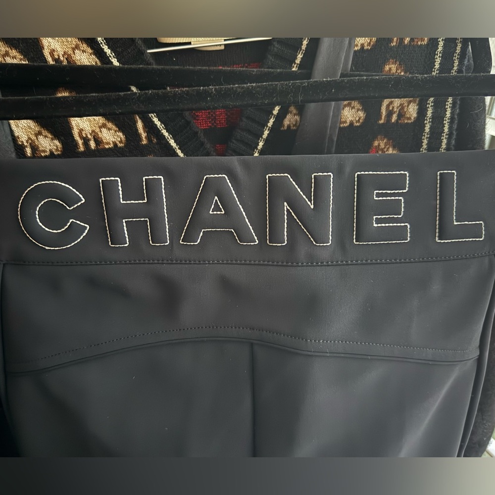 Authentic CHANEL Winter Ski Pants with Logo Detail. 2026 Winter Collection